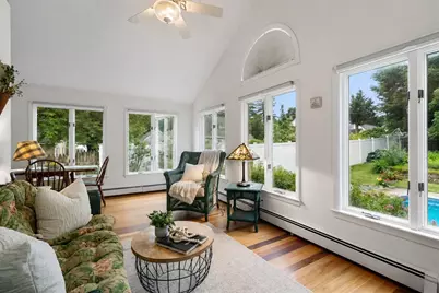 1 Korch Ave, Dudley, MA 01571 - Photo 12