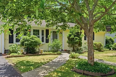 6 Gerard Ave, Freetown, MA 02717 - Photo 8