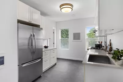 7 Mountain Ave #2, Somerville, MA 02143 - Photo 12
