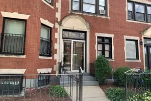 907 Beacon St, Boston, MA 02215 - Photo 1