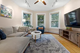 14 Fayette St, Cambridge, MA 02139 - Photo 2