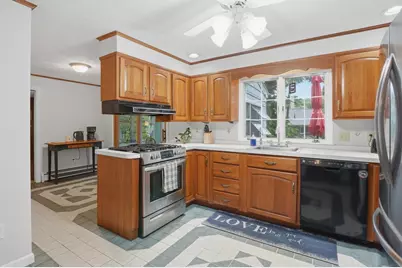 160 Twinbrooke Drive, Holden, MA 01520 - Photo 8