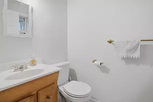 160 Twinbrooke Dr, Holden, MA 01520 - Photo 28