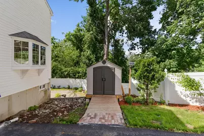 70 Crescent Lane, Malden, MA 02148 - Photo 4