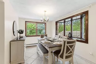 70 Crescent Ln, Malden, MA 02148 - Photo 8