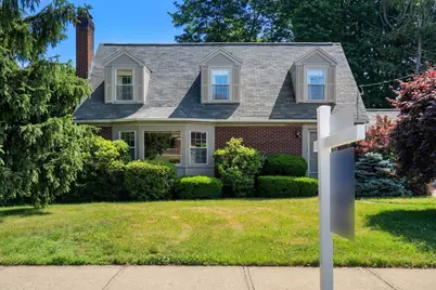 278 Common St, Walpole, MA 02081 - Photo 4