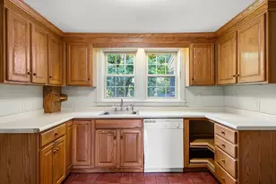 278 Common St, Walpole, MA 02081 - Photo 6