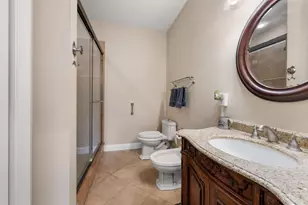 60 Merrimac St, Amesbury, MA 01913 - Photo 18