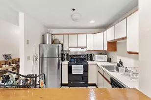 170 Highland Ave, Somerville, MA 02143 - Photo 22
