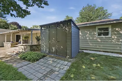 251 Shady Brook Lane, Springfield, MA 01118 - Photo 24