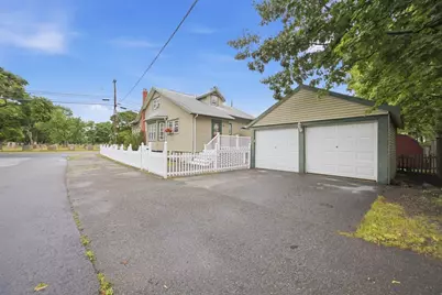 100 Broadway, Lynn, MA 01904 - Photo 2