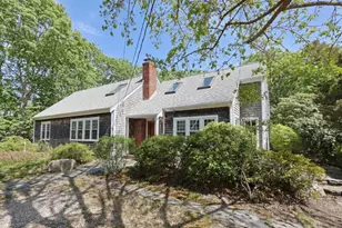 90 Comanche Dr, Falmouth, MA 02540 - Photo 4