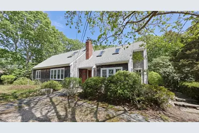 90 Comanche Dr, Falmouth, MA 02540 - Photo 2