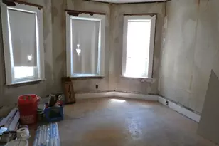19 Stevens St, Malden, MA 02148 - Photo 2