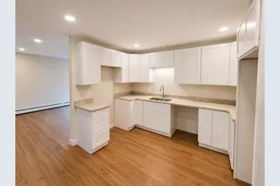 1076 Hill Street, Northbridge, MA 01534 - Photo 4