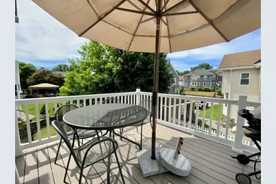 30-32 Moulton Rd #32, Arlington, MA 02476 - Photo 2