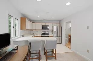 305 Salem, Woburn, MA 01801 - Photo 10