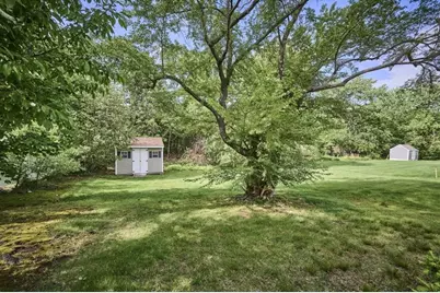 51 Pratt  Drive, Newton, MA 02465 - Photo 14