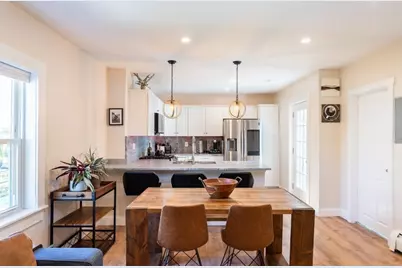5 Everett Ct #Apt 2B, Boston, MA 02128 - Photo 1