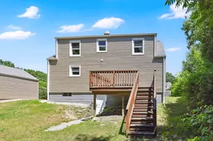 56 Glenwood St, Ludlow, MA 01056 - Photo 8
