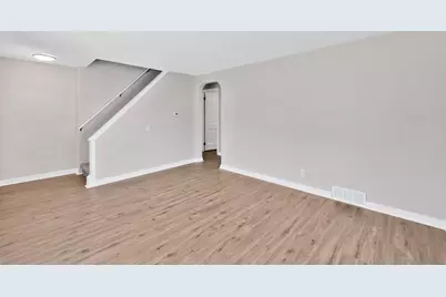 56 Glenwood St, Ludlow, MA 01056 - Photo 30