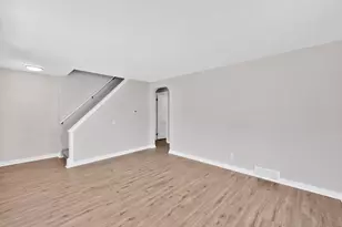 56 Glenwood St, Ludlow, MA 01056 - Photo 30