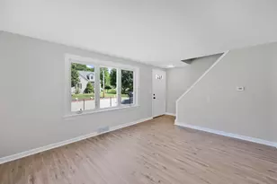 56 Glenwood St, Ludlow, MA 01056 - Photo 18