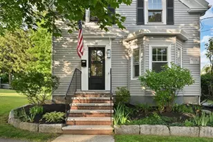 15 Clark St, Danvers, MA 01923 - Photo 2