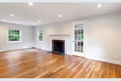 216 Claybrook Rd, Dover, MA 02030 - Photo 6