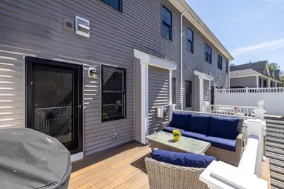 26 Southfield Ln #26, Sherborn, MA 01770 - Photo 28