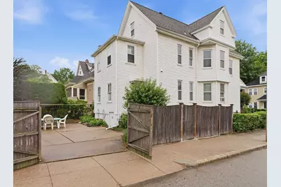 11-13 Brookfield St, Boston, MA 02131 - Photo 42