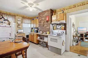 11-13 Brookfield St, Boston, MA 02131 - Photo 30