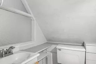 11-13 Brookfield St, Boston, MA 02131 - Photo 20
