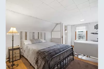 11-13 Brookfield St, Boston, MA 02131 - Photo 18