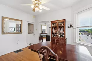 11-13 Brookfield St, Boston, MA 02131 - Photo 14