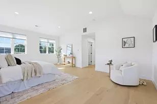 8 Vassar Dr, Milford, MA 01757 - Photo 18