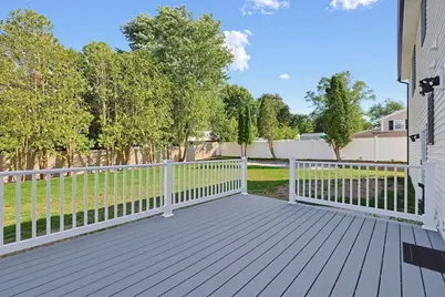 8 Vassar Dr, Milford, MA 01757 - Photo 36