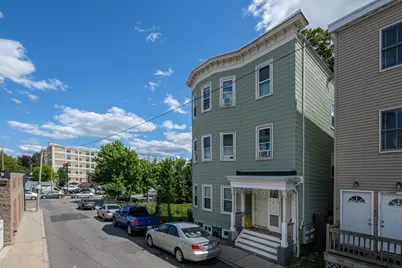 8 Roach St, Boston, MA 02125 - Photo 16