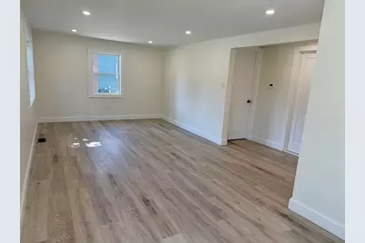 37 Karen Street, Lowell, MA 01851 - Photo 8