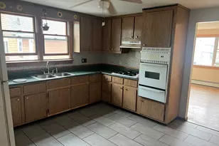 35 Pearl Ave, Winthrop, MA 02152 - Photo 2