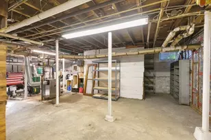 98 Webster St, Haverhill, MA 01830 - Photo 40
