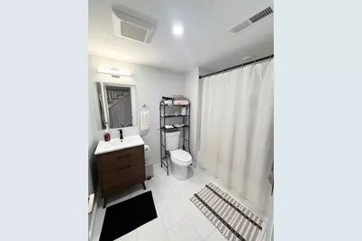 242 R Broadway #1, Somerville, MA 02145 - Photo 24