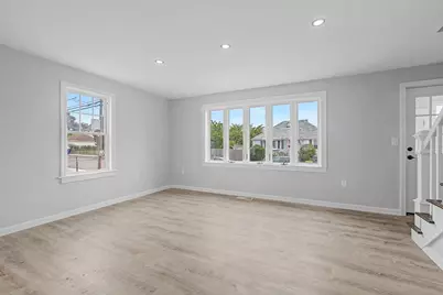 298 King St, Fall River, MA 02724 - Photo 16