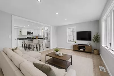298 King St, Fall River, MA 02724 - Photo 2