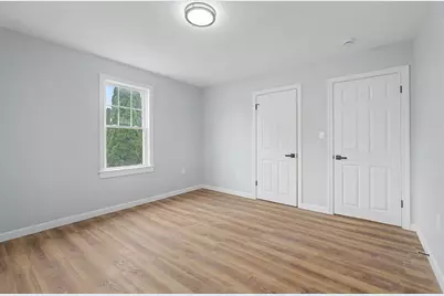 298 King St, Fall River, MA 02724 - Photo 4