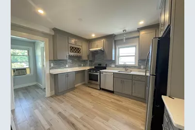 18 Billings Rd #2, Quincy, MA 02171 - Photo 2