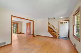 9 Laurel Ln, Princeton, MA 01541 - Photo 4