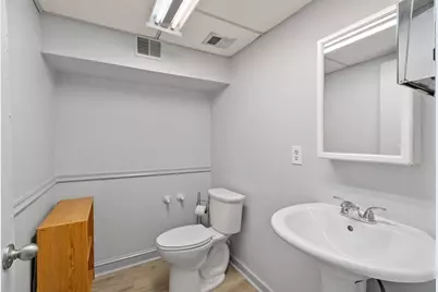 247 Newbury St, Danvers, MA 01923 - Photo 18
