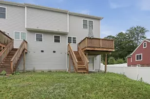 670 Burncoat St, Worcester, MA 01606 - Photo 32