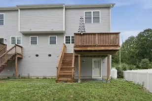 670A Burncoat St, Worcester, MA 01606 - Photo 28